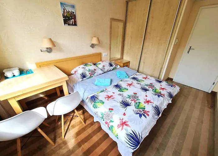 Fantastic Waw - Z6 Room - 703A